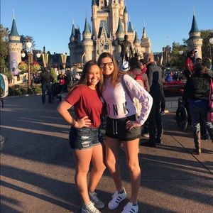 Meet your Posher, Sabrina